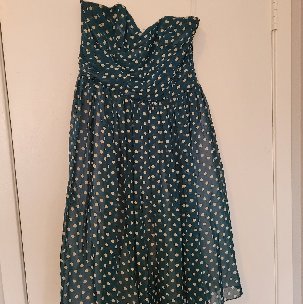 Unique vintage strapless dress